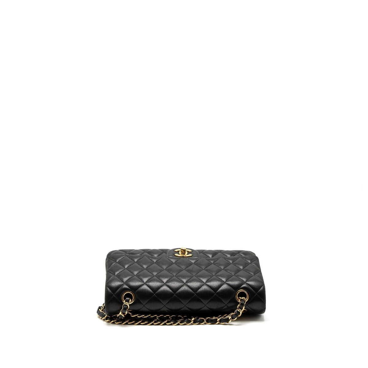chanel-medium-classic-flap-bag-lambskin-black-ghw