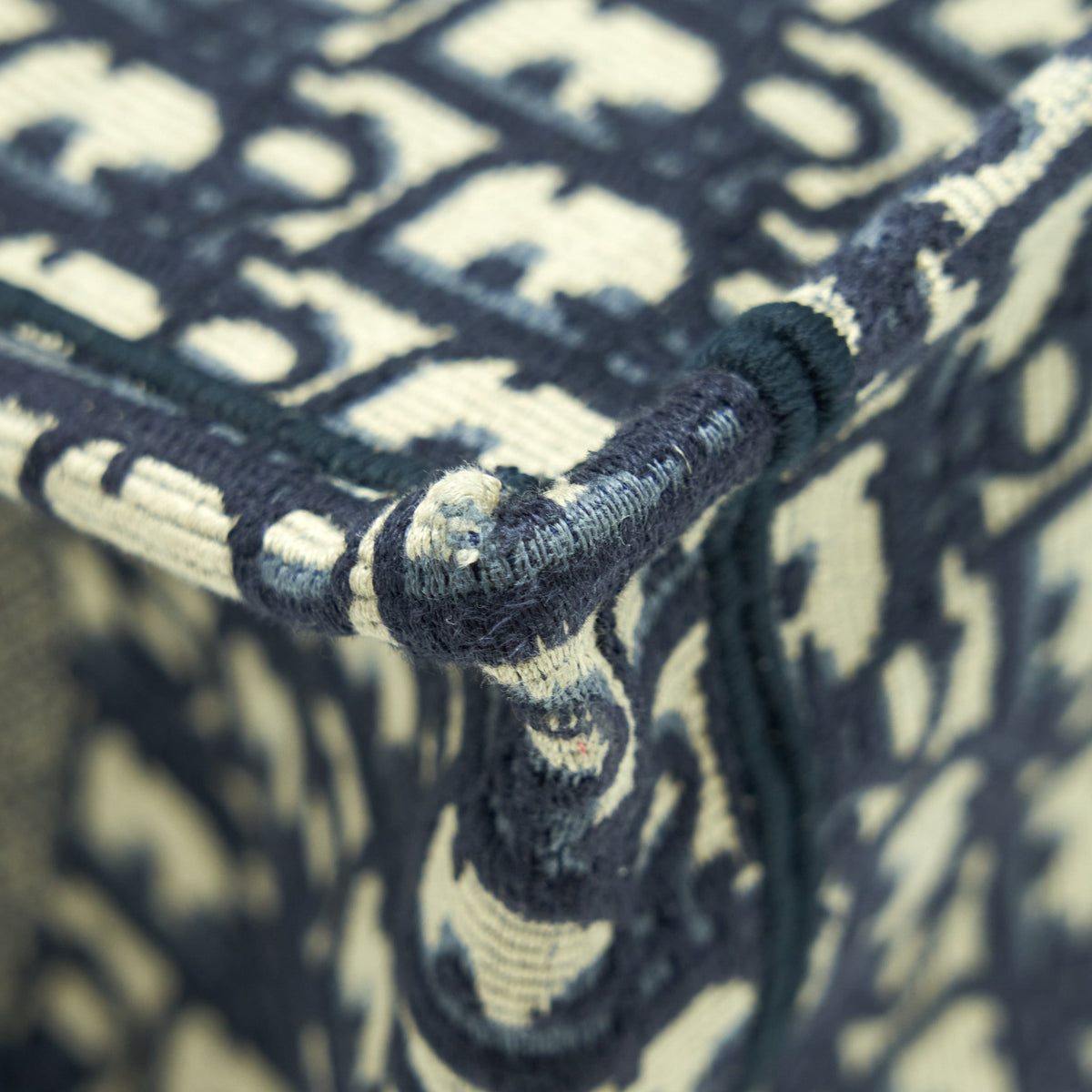 dior-small-dior-book-tote-bag-blue-oblique-jacquard