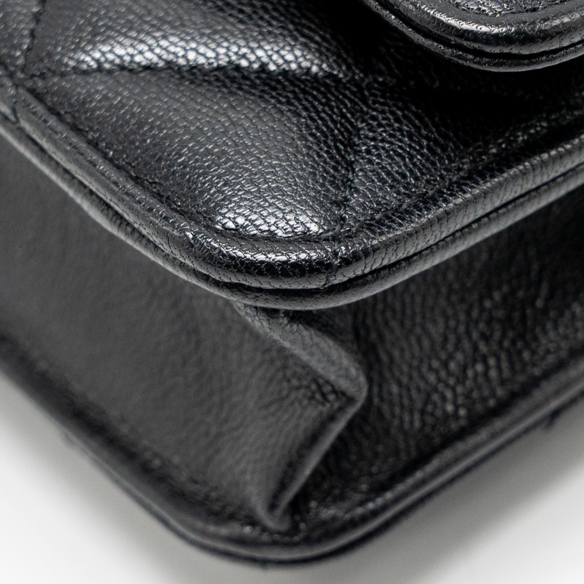 chanel-detailed-strap-wallet-on-chain-lambskin-black-with-multicolour-hardware-microchip-copy