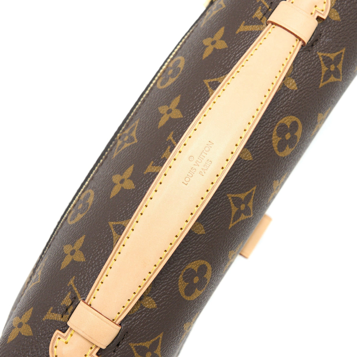 louis-vuitton-pochette-metis-monograms-canvas-ghw
