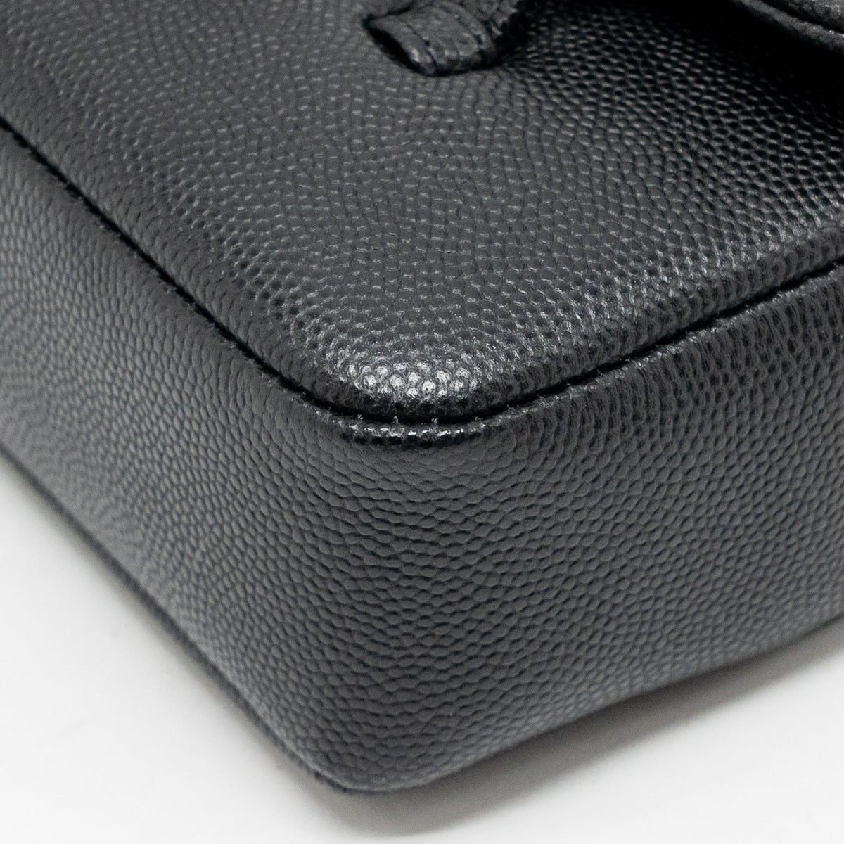 chanel-26p-preppy-black
