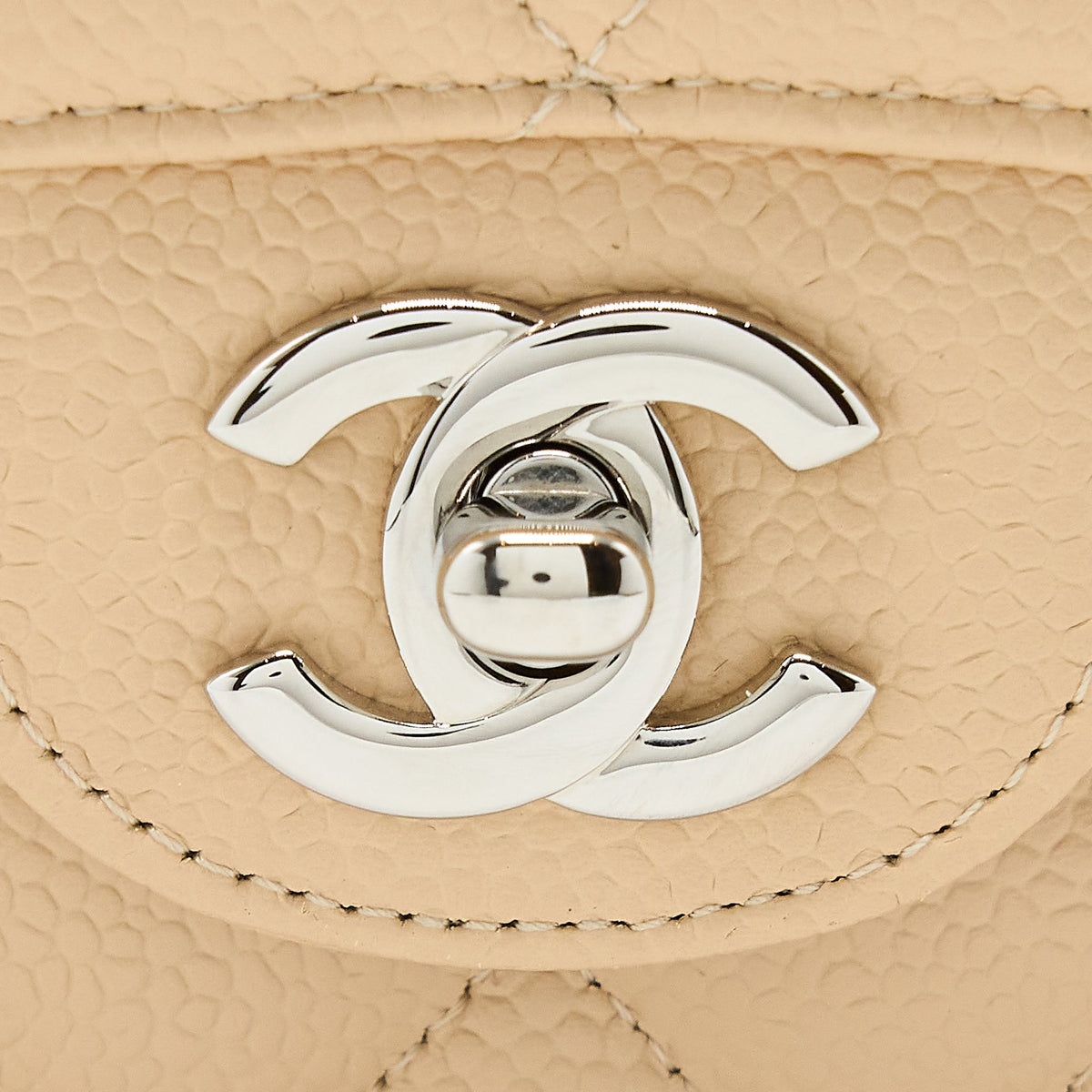 chanel-classic-double-flap-bag-caviar-light-beige-shw