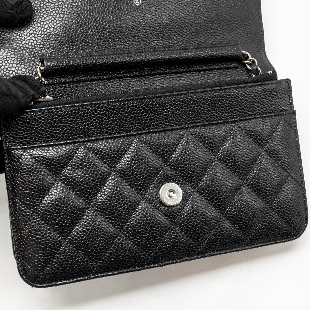 chanel-classic-flap-wallet-on-chain-caviar-black-shw-microchip