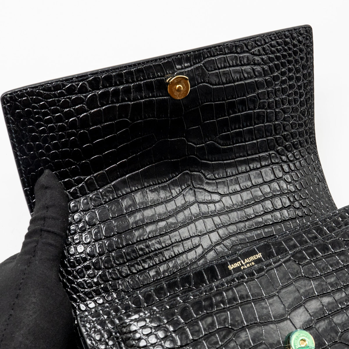 saint-laurent-ysl-sunset-medium-crocodile-embossed-calfskin-black-ghw