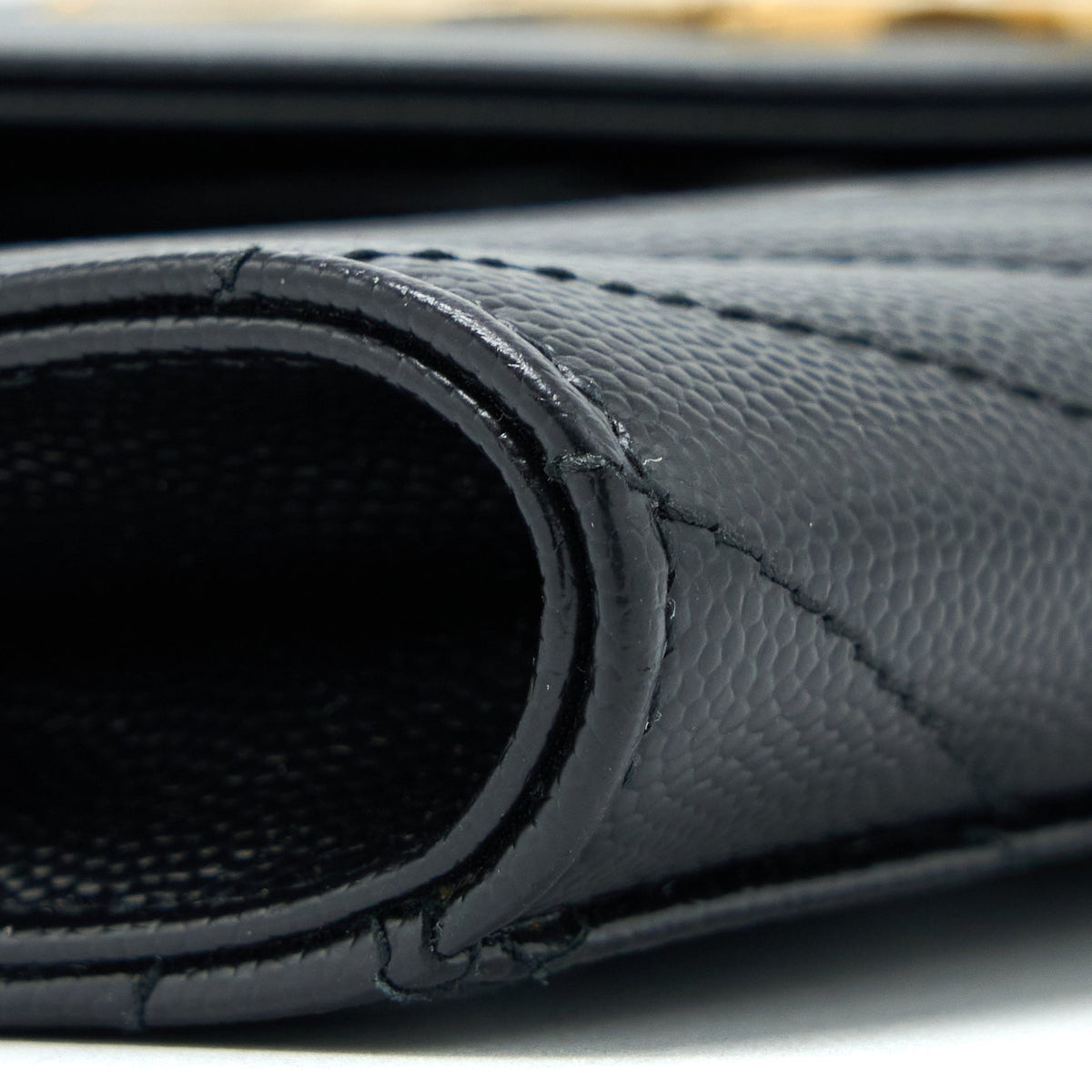 saint-laurent-ysl-envelop-clutch-grained-calfskin-black-ghw