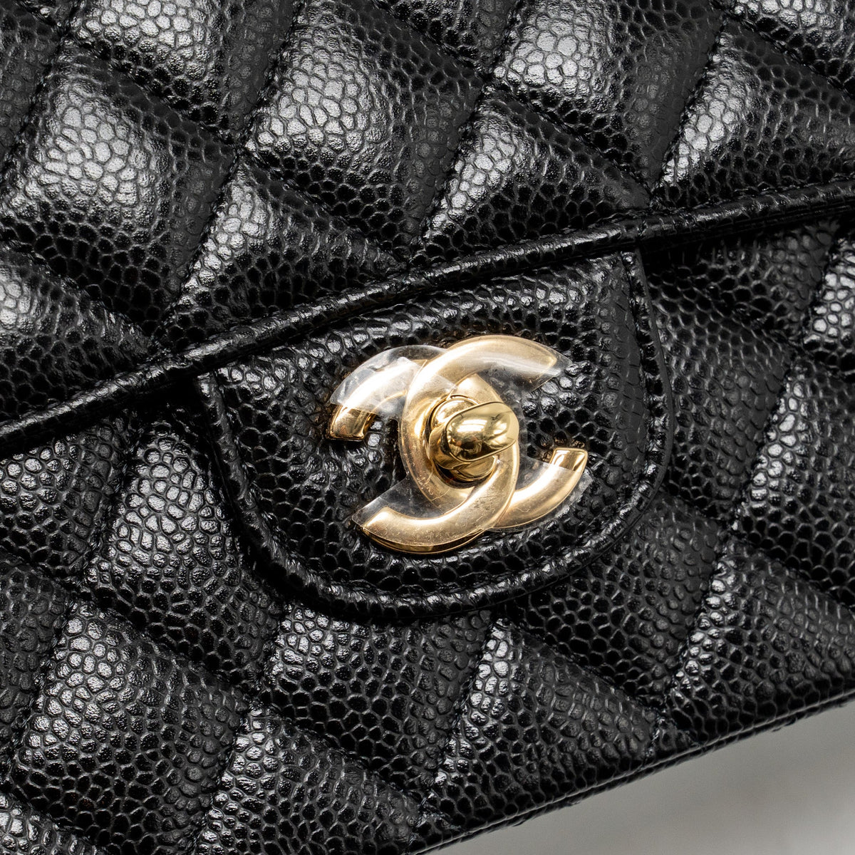 chanel-medium-classic-double-flap-bag-caviar-black-ghw-copy-1