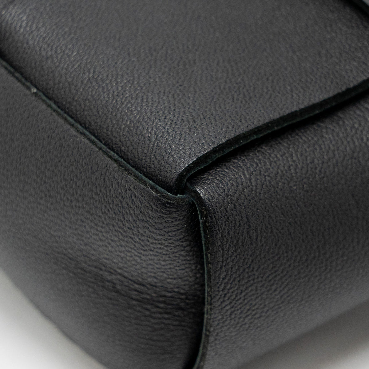 bottega-veneta-cassette-belt-bag-lambskin-black-ghw-1