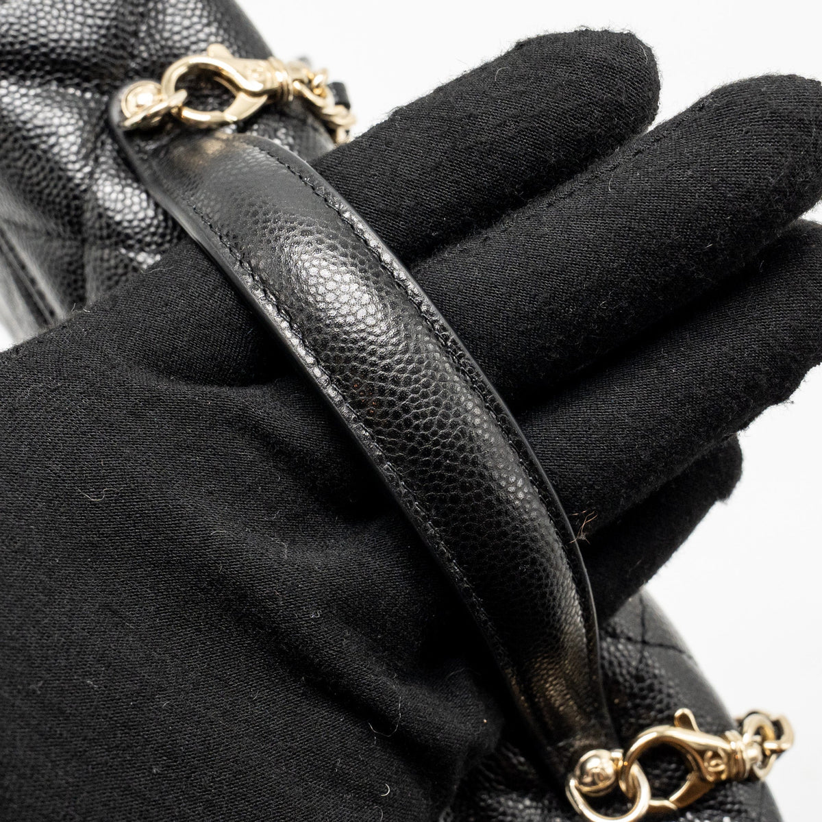 chanel-25p-cc-top-handle-vanity-bag-caviar-black-lghwmicrochip