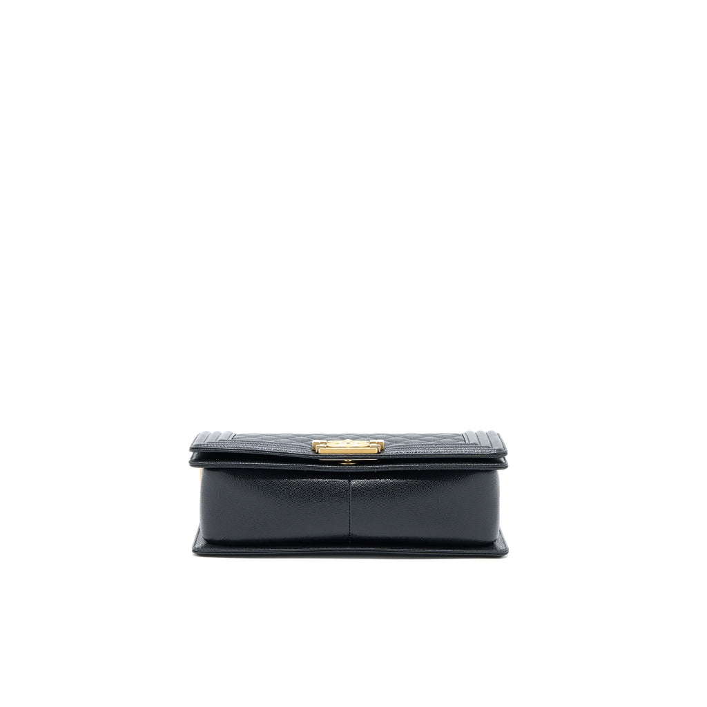chanel-medium-boy-bag-caviar-black-ghw