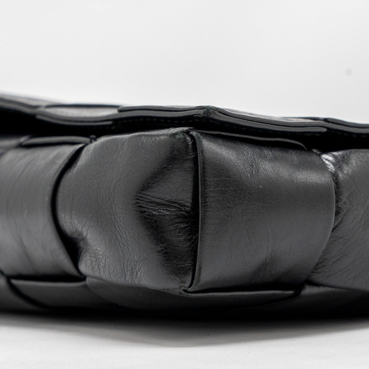 bottega-veneta-cassette-bag-aged-calfskin-black-shw-1