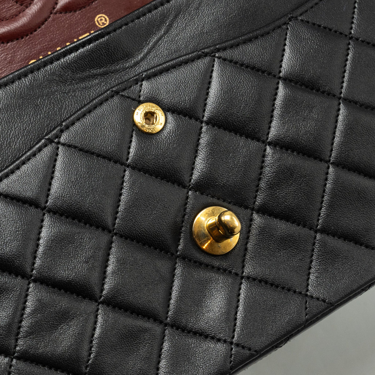 chanel-vintage-medium-classic-double-flap-bag-lambskin-black-ghw