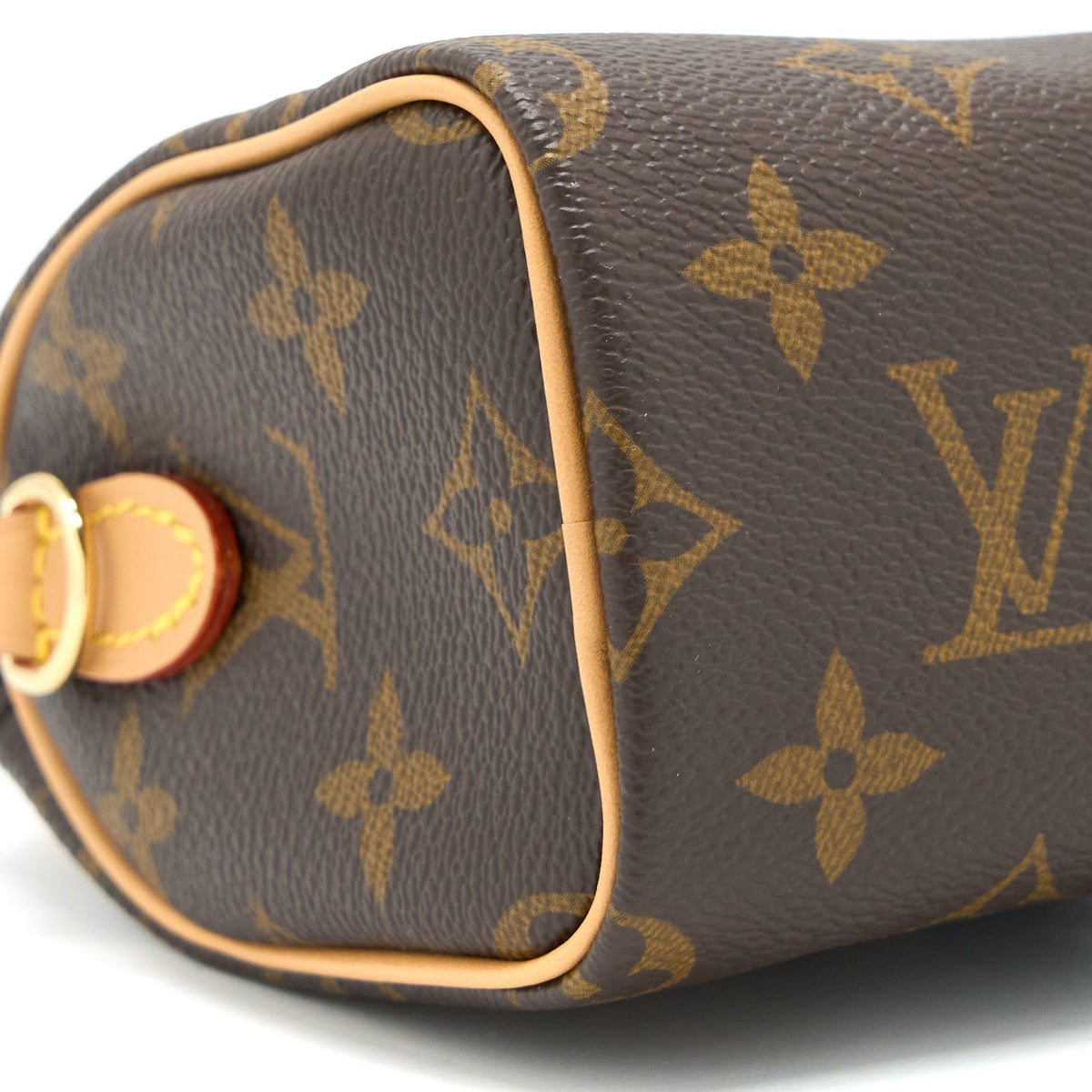 louis-vuitton-nano-speedy-monogram-canvas-ghw-new-version-4