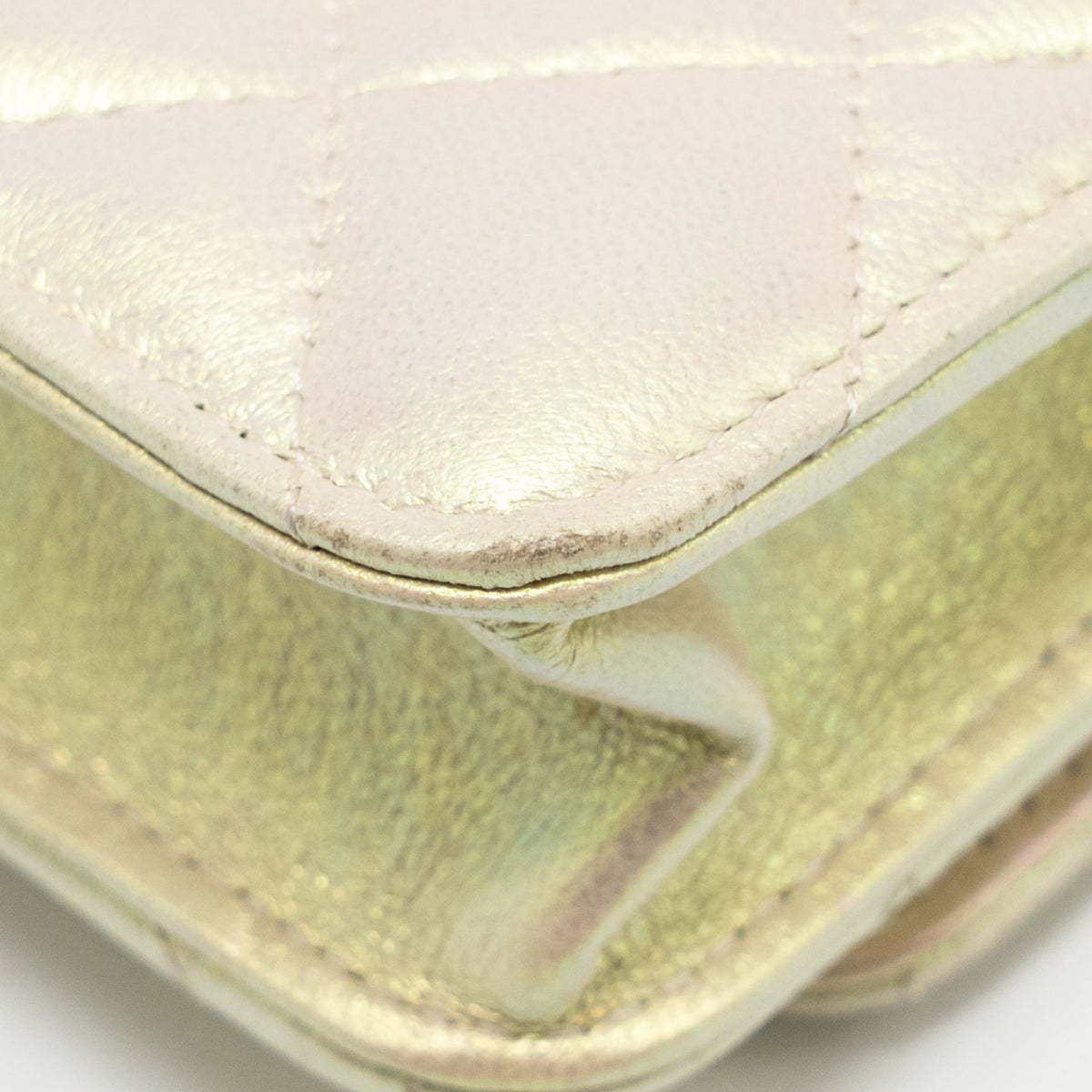 chanel-wallet-on-chain-lambskin-iridescent-ivory-lghw