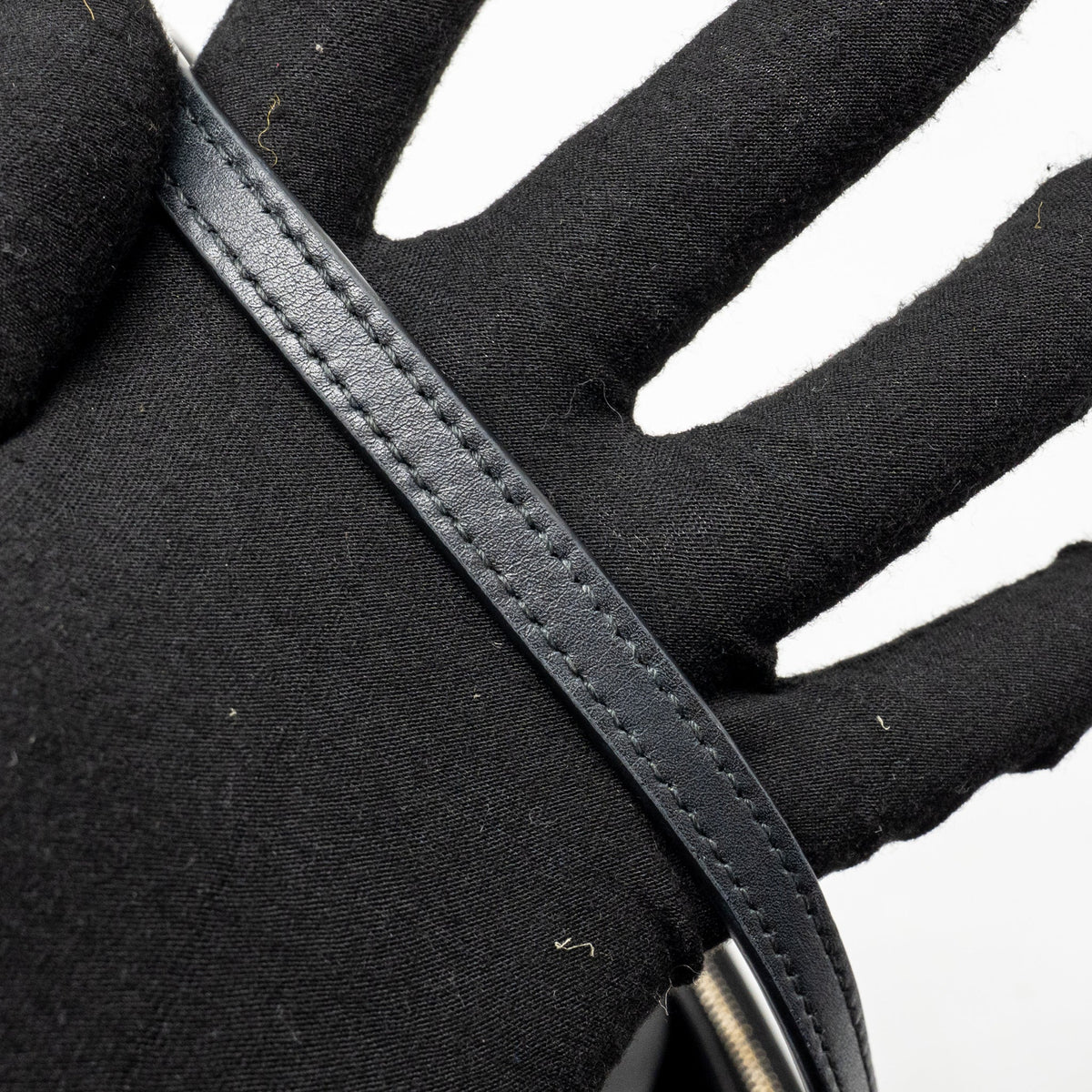 balenciaga-rodeo-sling-pochette-calfskin-black-ghw