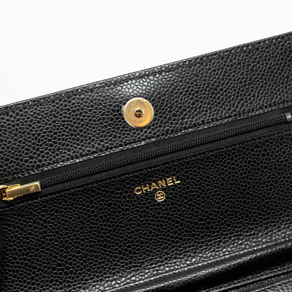 chanel-classic-wallet-on-chain-caviar-black-ghw-microchip-23