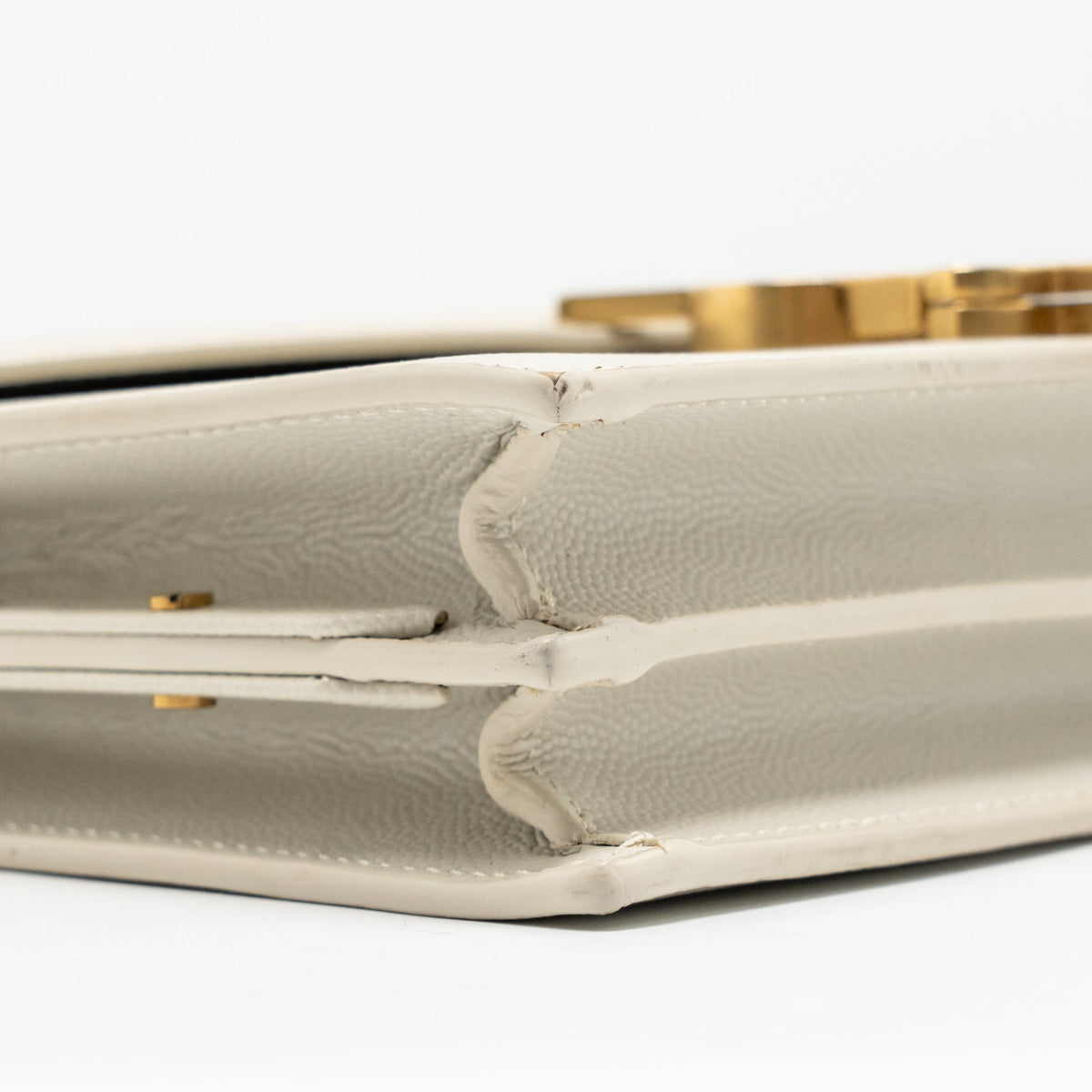 saint-laurent-ysl-cassandra-chain-wallet-grained-calfskin-creamy-white-ghw