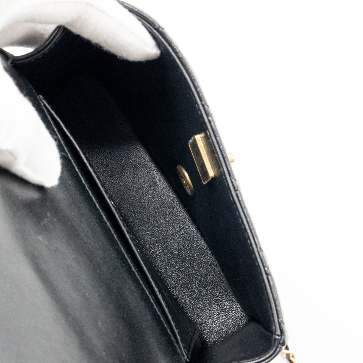 chanel-24p-pearl-chain-mini-flap-bag-lambskin-black-ghw-microchip-copy