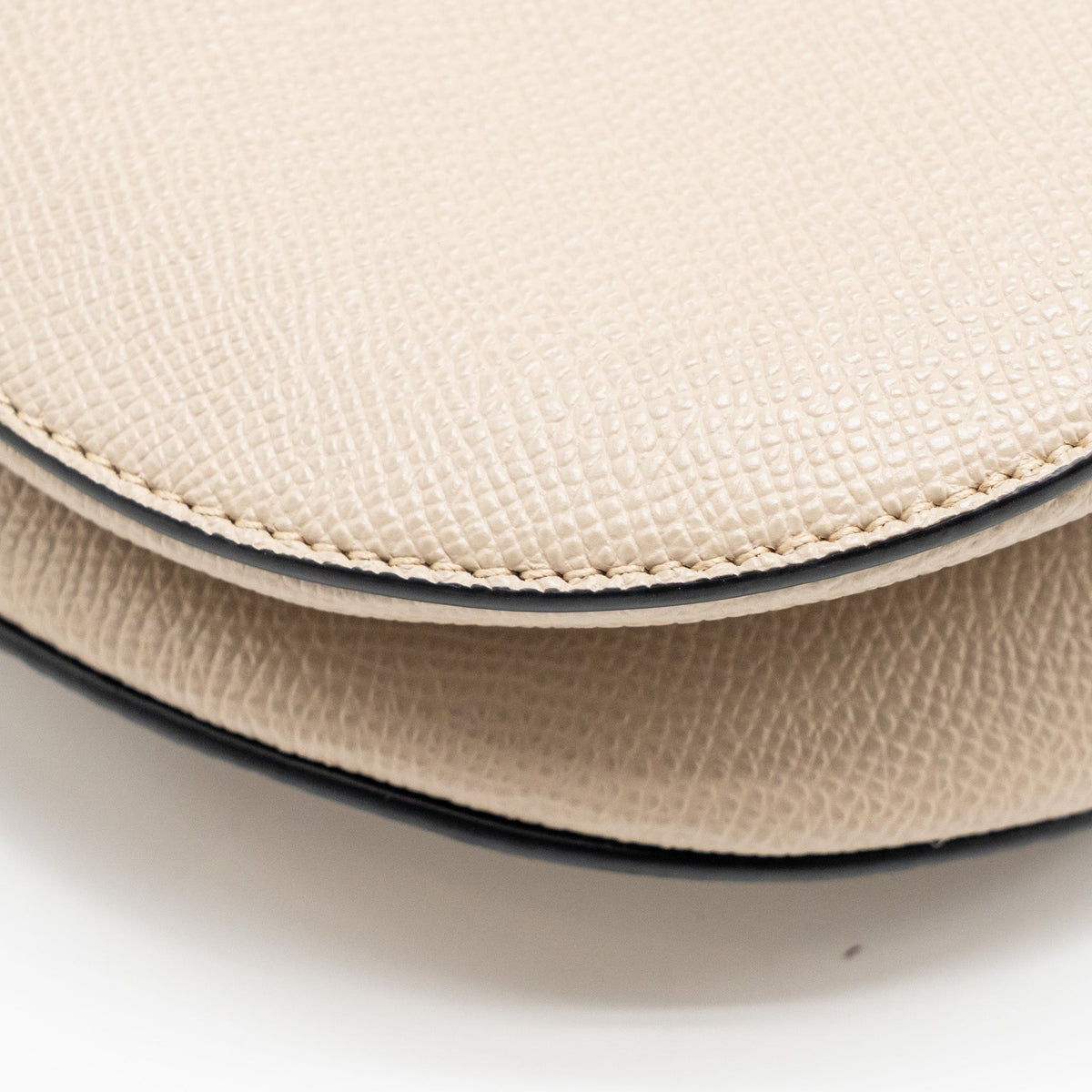 dior-medium-saddle-bag-calfskin-beige-ghw