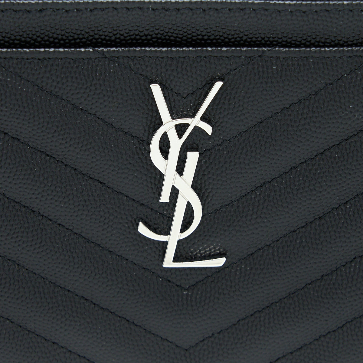 saint-laurent-cassandra-matelasse-zipped-pouch-grained-calfskin-shw