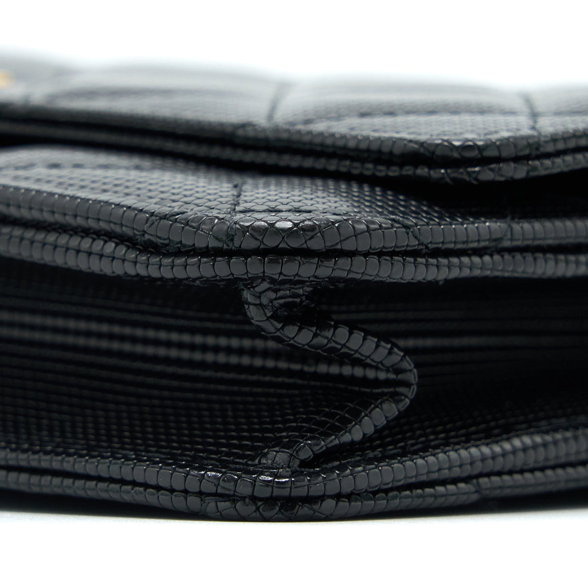 chanel-limited-wallet-on-chain-calfskin-black-ghw-1