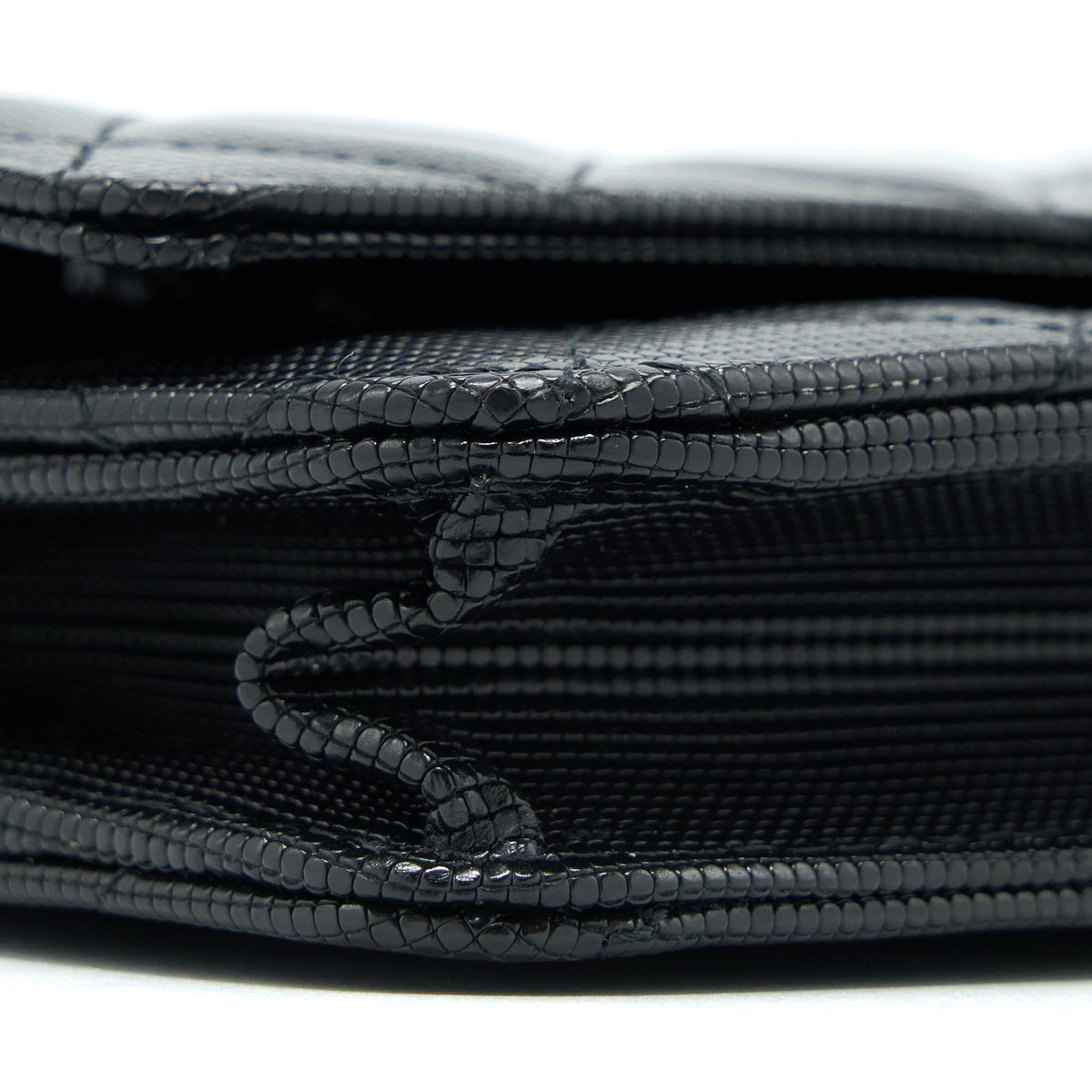 chanel-limited-wallet-on-chain-calfskin-black-ghw-1