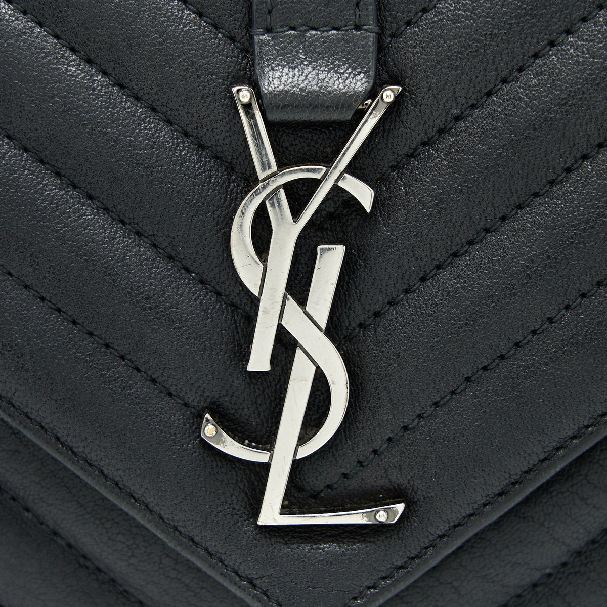 saint-laurent-ysl-quilted-medium-college-bag-lambskin-black-ruthenium-hardware