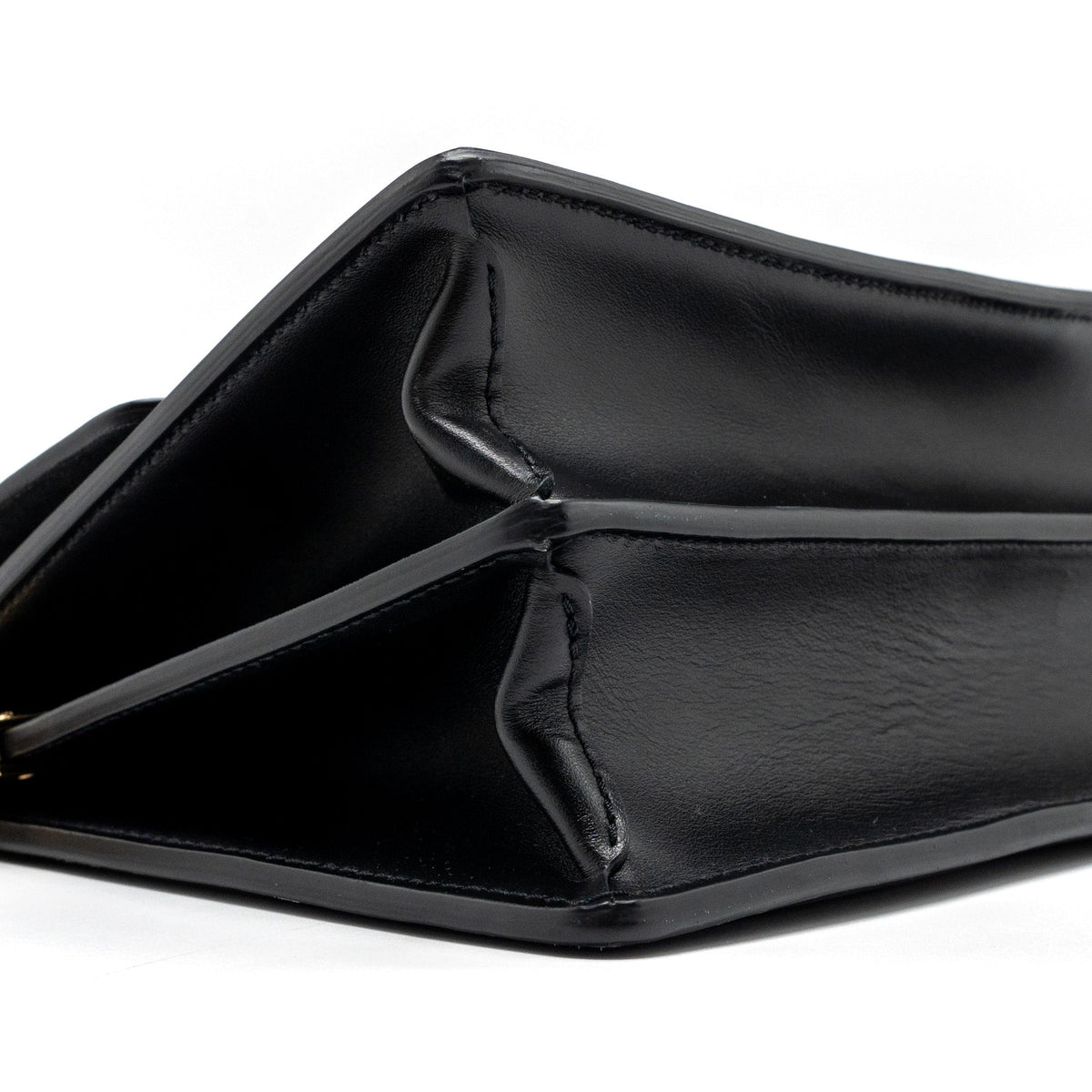 louis-vuitton-dauphine-mm-epi-black-ghw-1