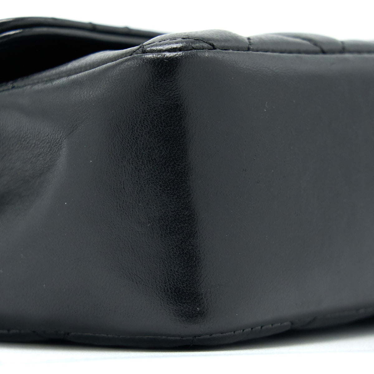 chanel-vintage-mini-flap-bag-lambskin-black-ghw