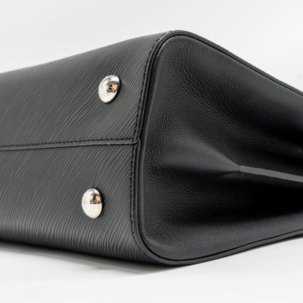 louis-vuitton-twist-tote-bag-epi-black-shw