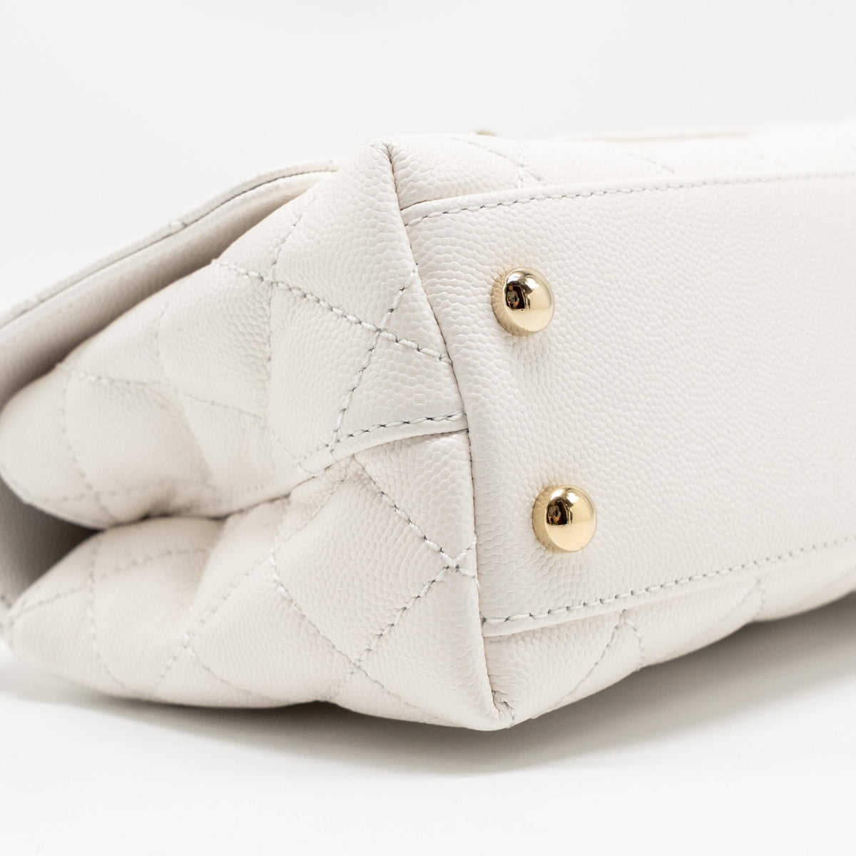 chanel-mini-coco-handle-caviar-white-lghw-microchip-1