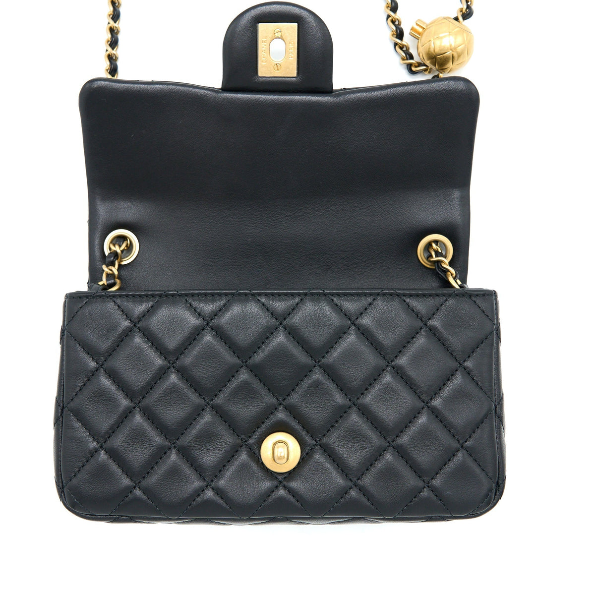 chanel-pearl-crush-mini-rectangular-flap-bag-lambskin-black-ghw-1