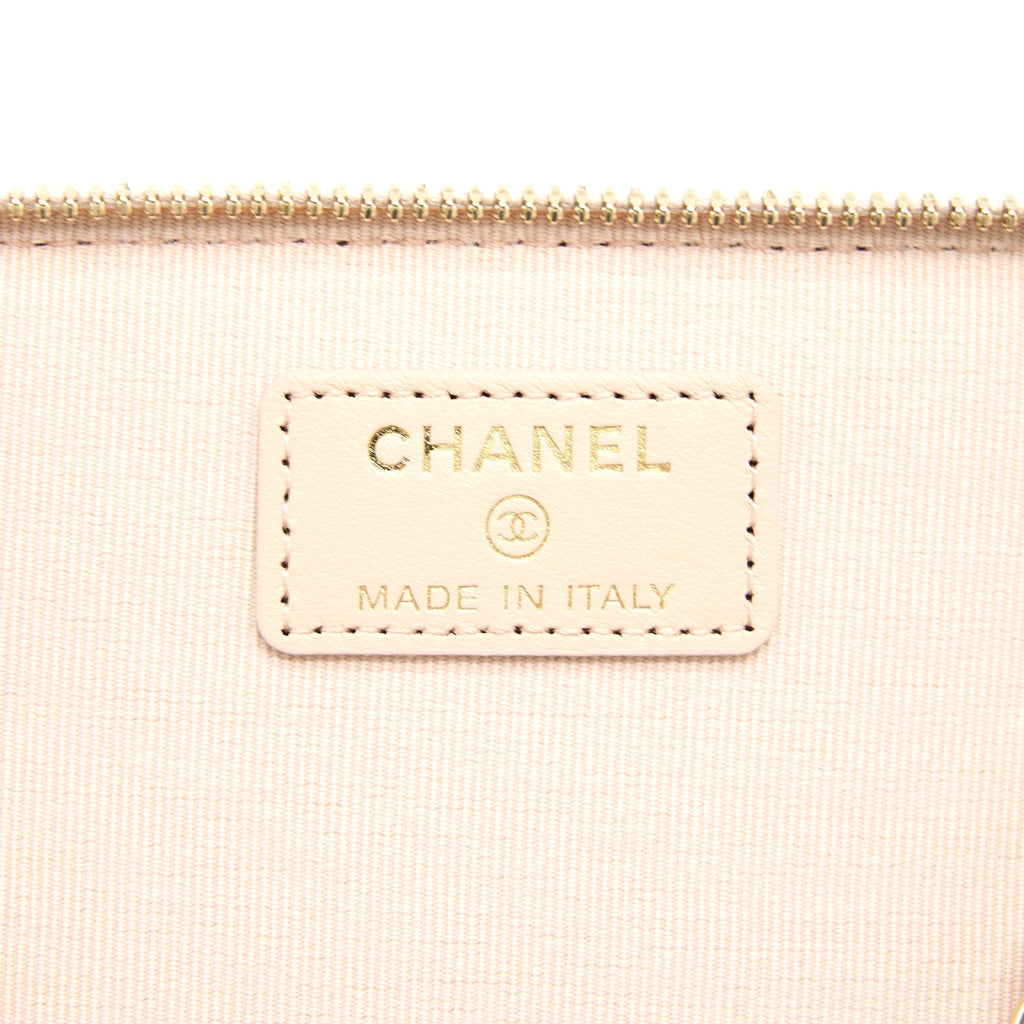 chanel-long-vanity-case-caviar-light-pink-lghw
