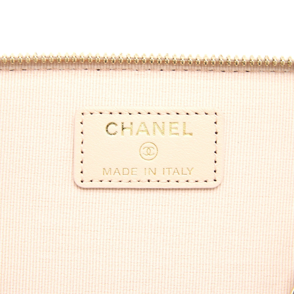 chanel-long-vanity-case-caviar-light-pink-lghw