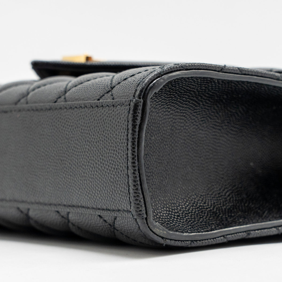 saint-laurent-ysl-medium-envelope-bag-calfskin-black-ghw