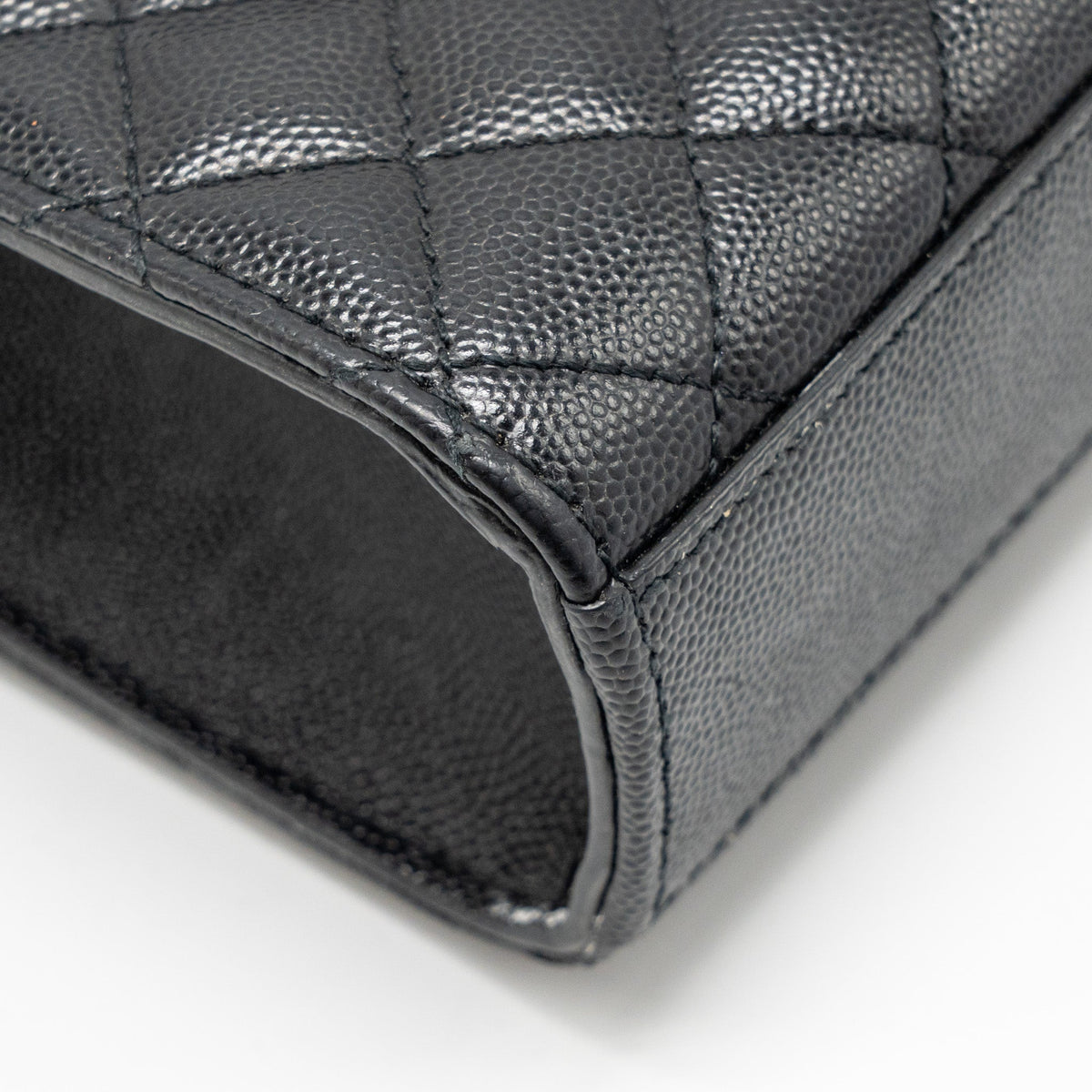 saint-laurent-ysl-medium-envelope-bag-calfskin-black-ghw