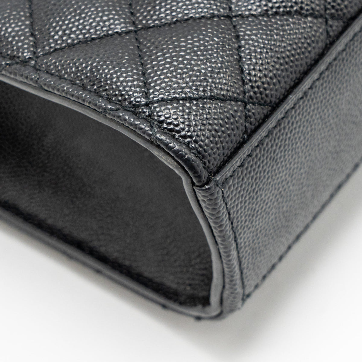 saint-laurent-ysl-medium-envelope-bag-calfskin-black-ghw