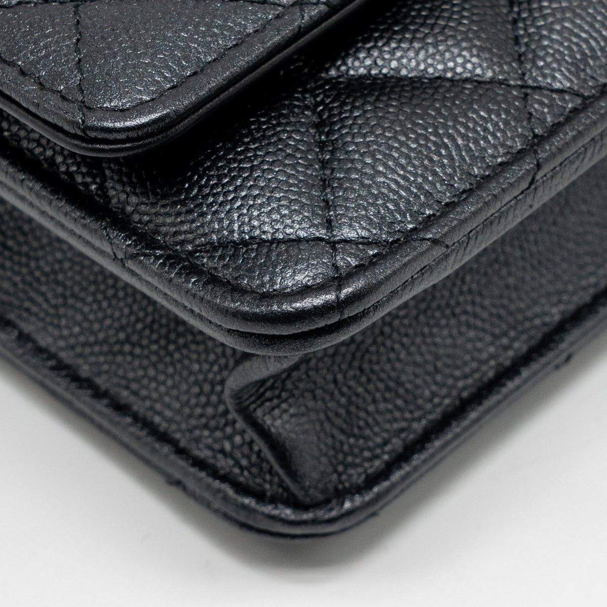 chanel-23b-wallet-on-chain-with-adjustable-chain-caviar-black-ghw-microchip-copy