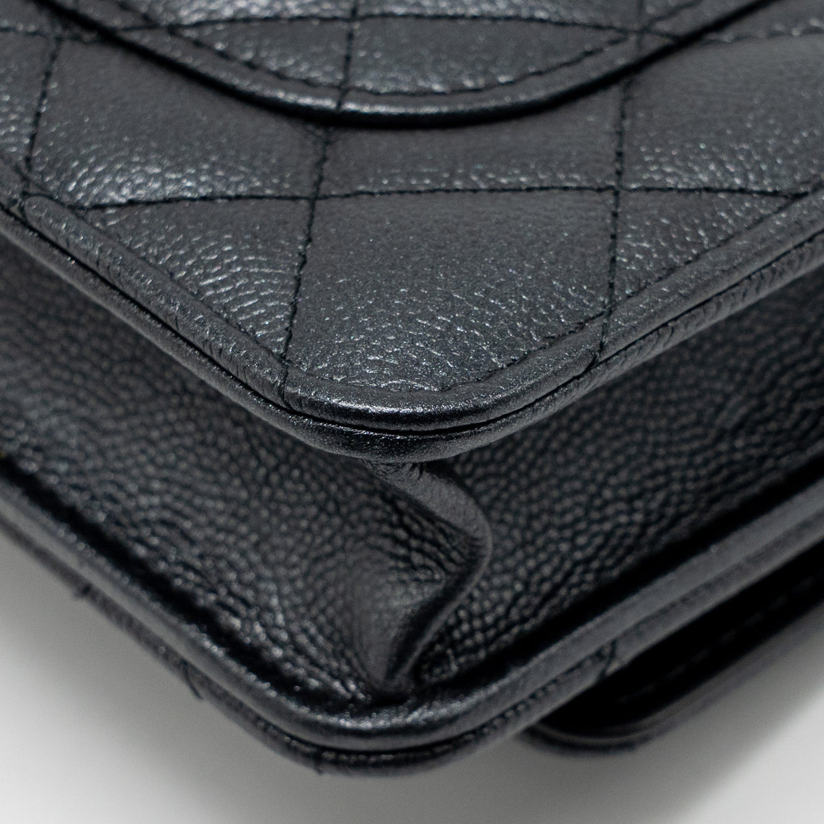 chanel-23b-wallet-on-chain-with-adjustable-chain-caviar-black-ghw-microchip-copy
