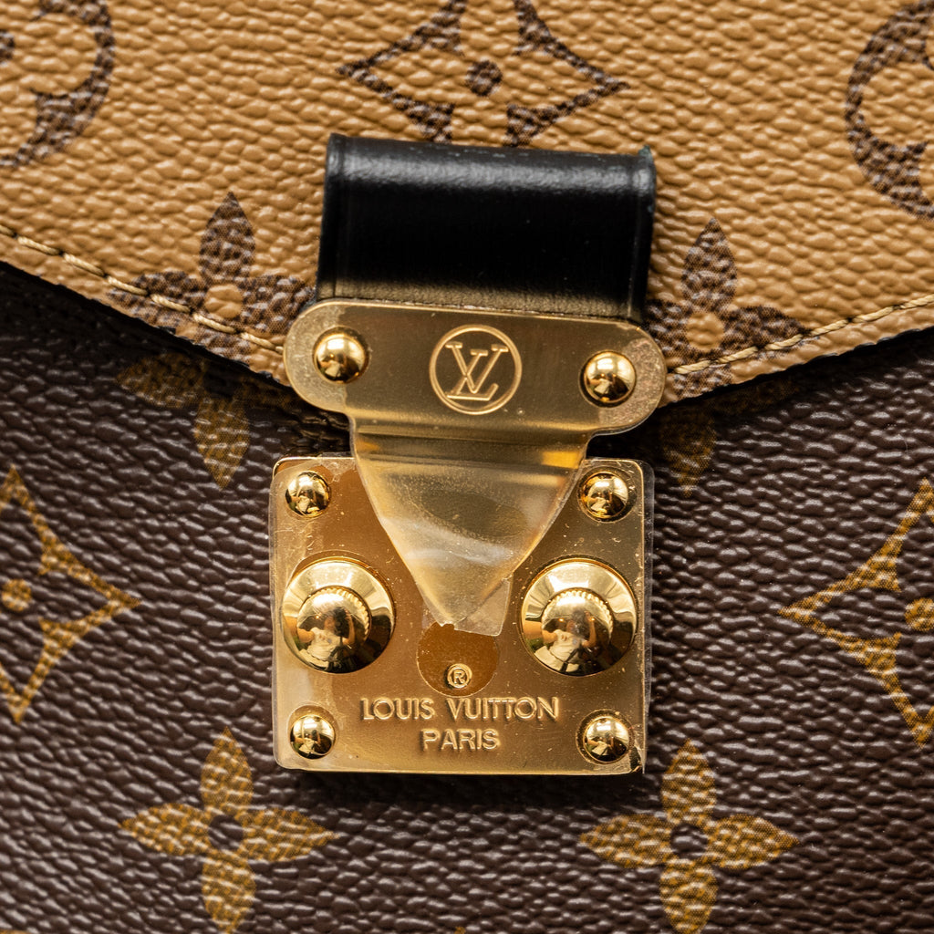 louis-vuitton-pochette-metis-monogram-reverse-canvas-ghw-5