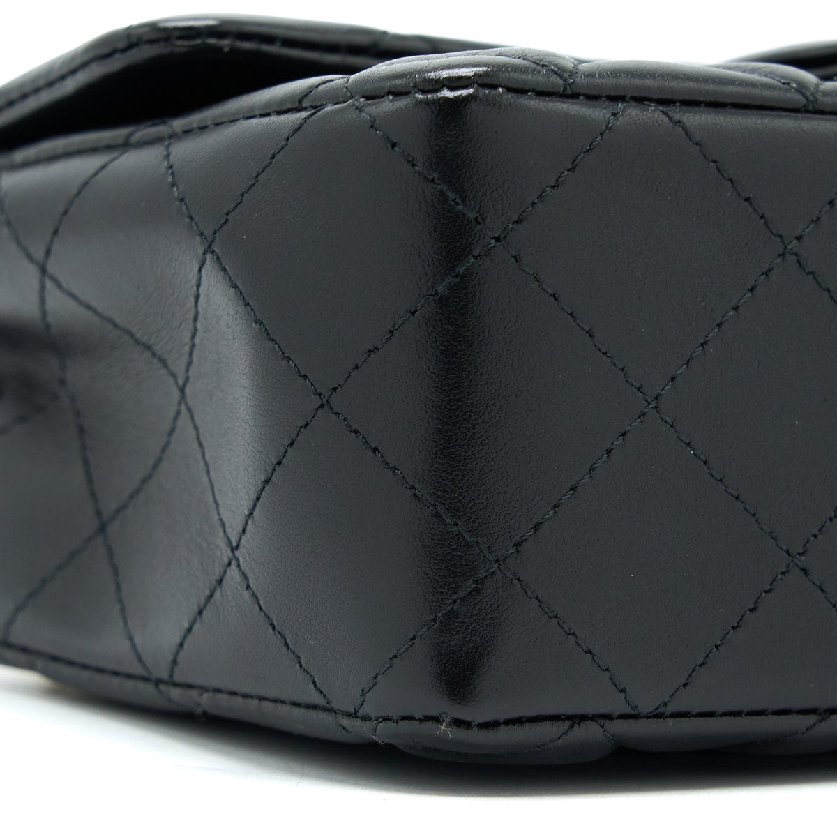 chanel-classic-mini-rectangular-flap-bag-lambskin-black-lghw-microchip-2