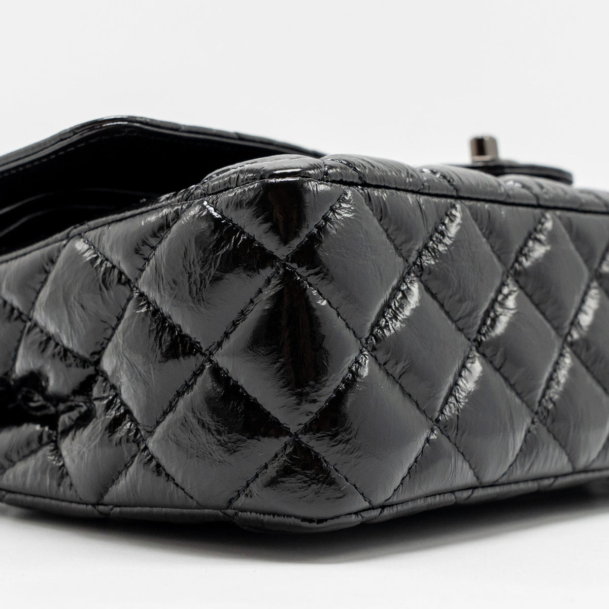 chanel-medium-classic-double-flap-bag-patent-so-black-1