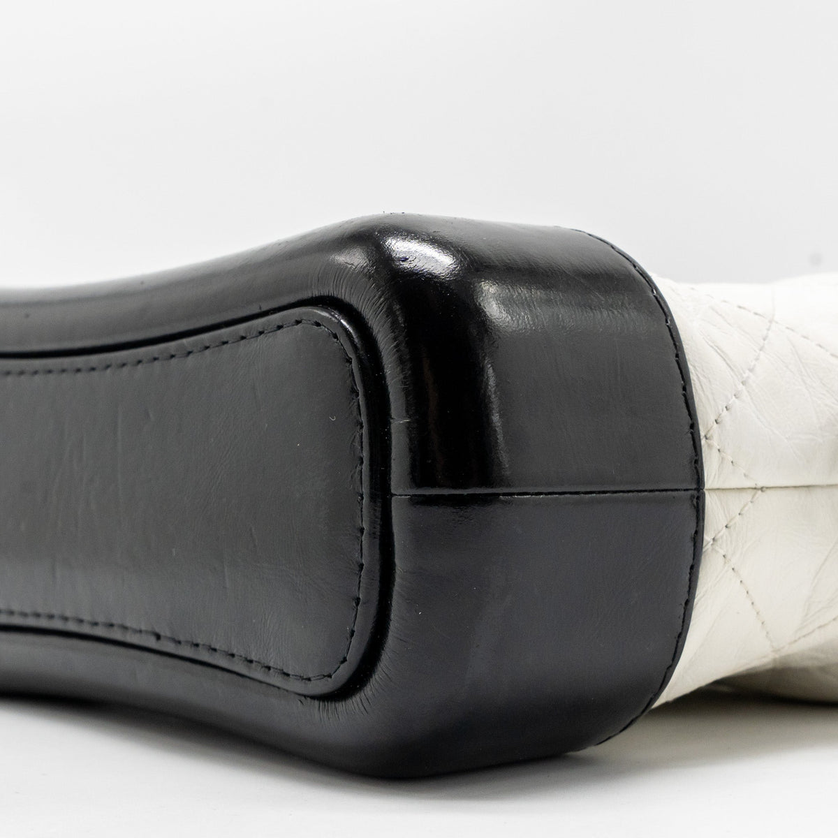chanel-small-gabrielle-hobo-bag-aged-calfskin-white-black-multicolour-hardware-copy