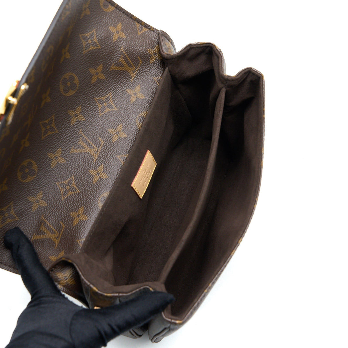 louis-vuitton-pochette-metis-monogram-canvas-ghw-11