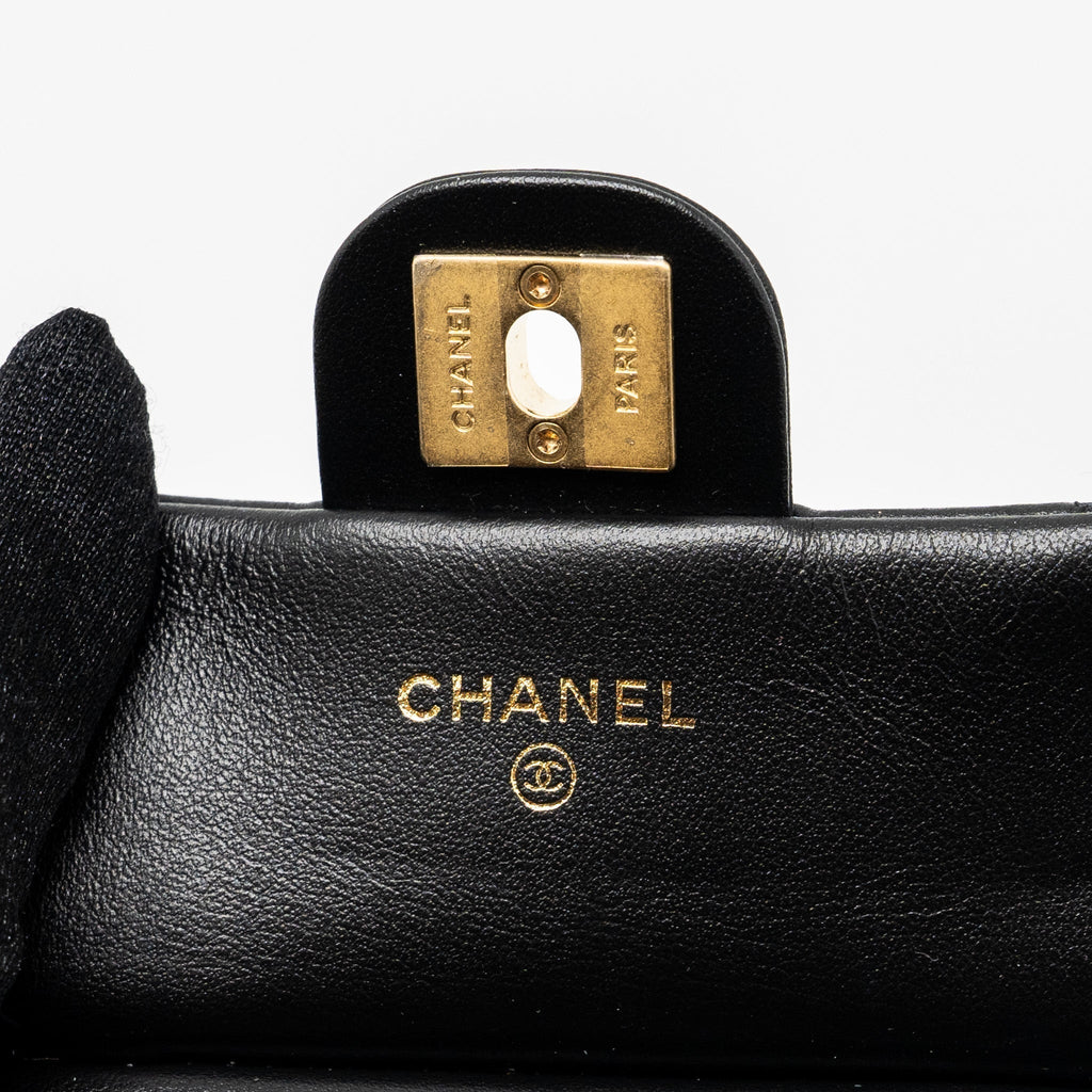 chanel-21k-mini-flap-bag-calfskin-black-brushed-ghw
