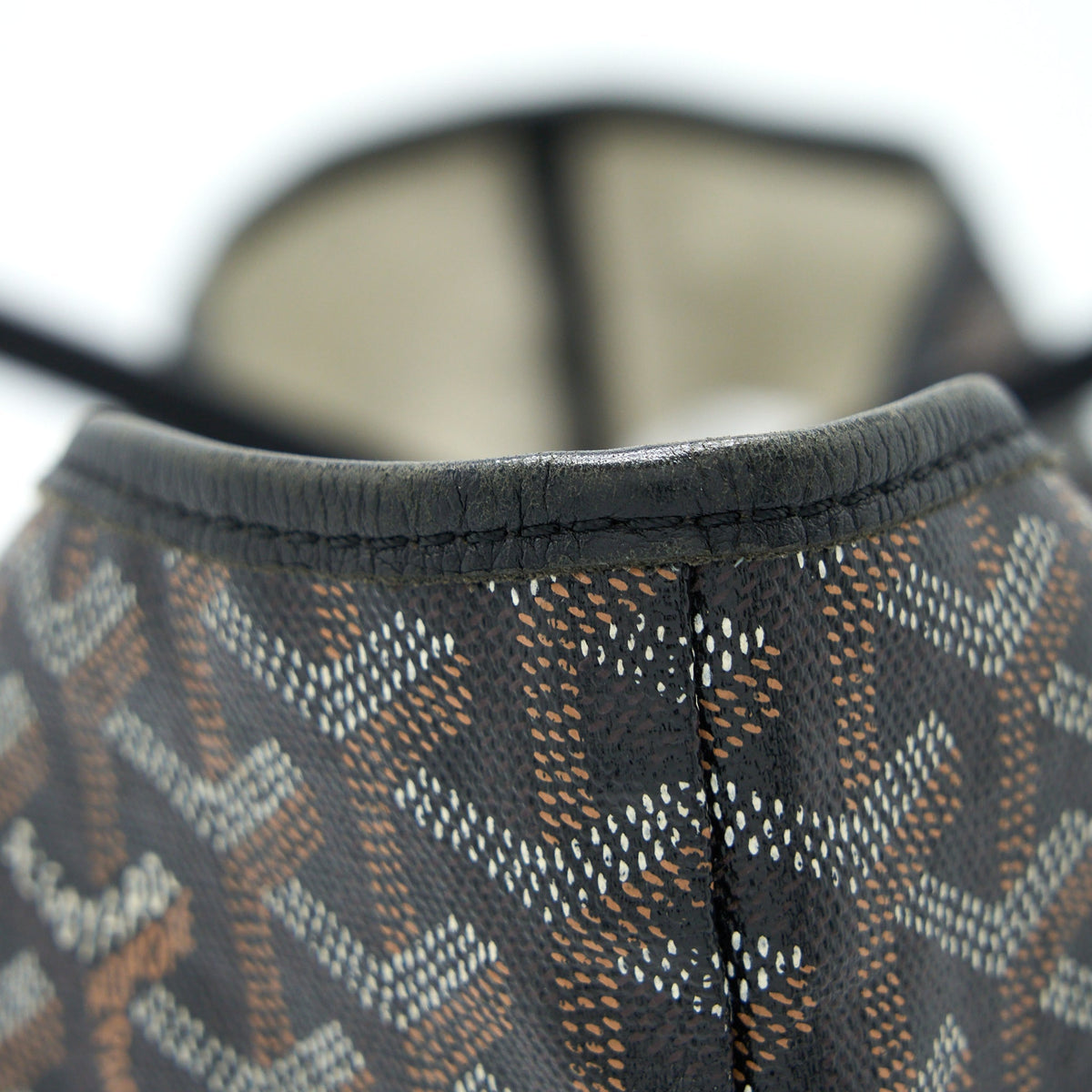 goyard-artois-pm-tote-canvas-calfskin-black