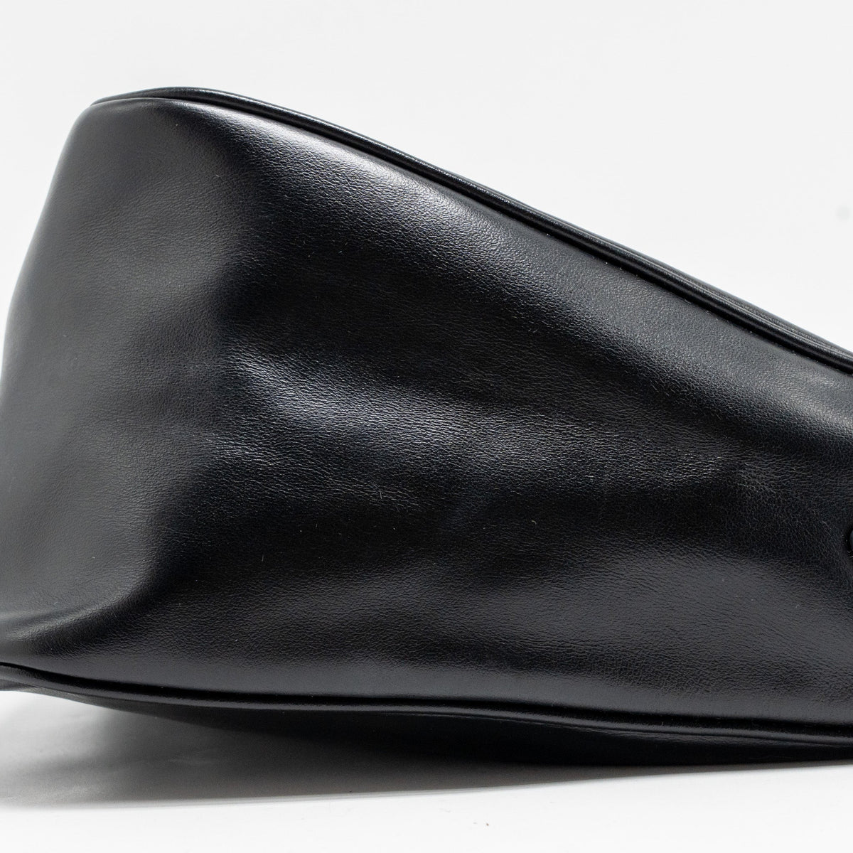 prada-triangle-shoulder-bag-leather-black-shw-no-price