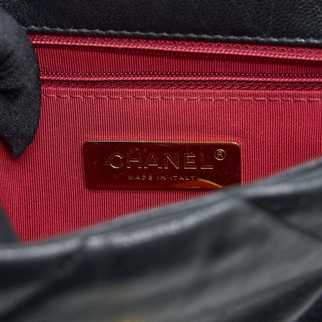 chanel-small-19-bag-lambskin-black-ghw