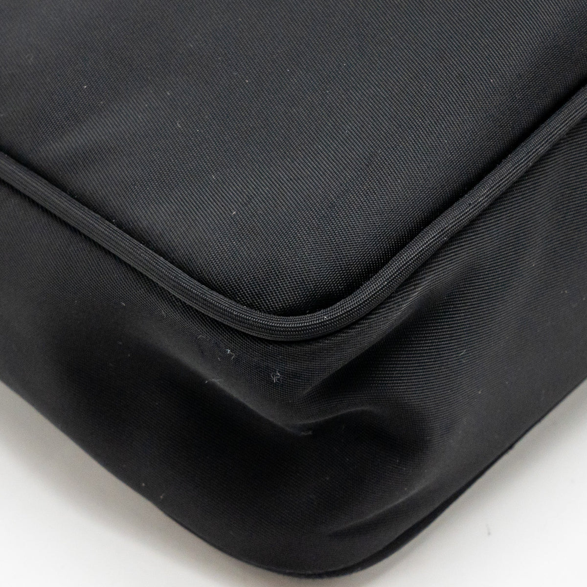 prada-black