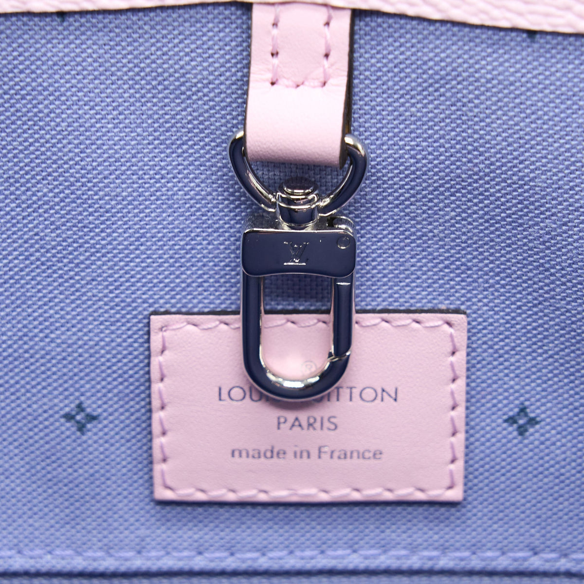 louis-vuitton-escale-onthego-gm-tote-bag-pastel-monogram-canvas-shw