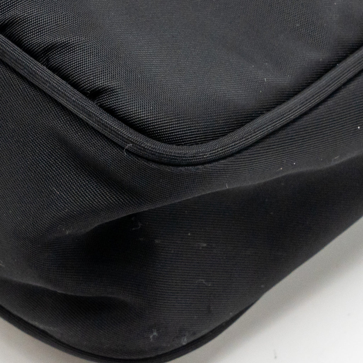 prada-black